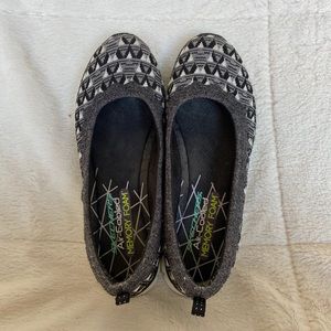 Skechers Air cooled Memory Foam flats size 8